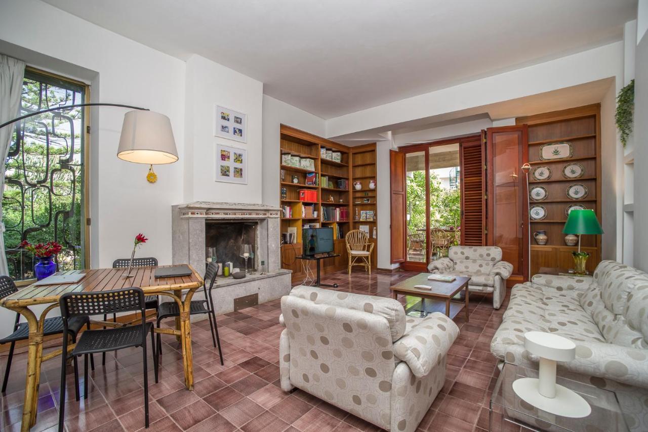 Villa Costanza Мондело Екстериор снимка